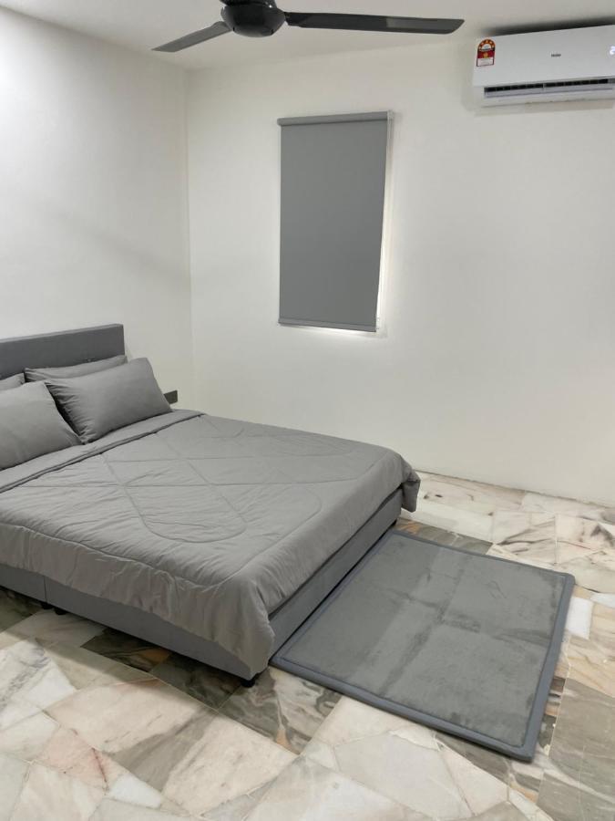 Minimalist In Setapak * Kuala Lumpur