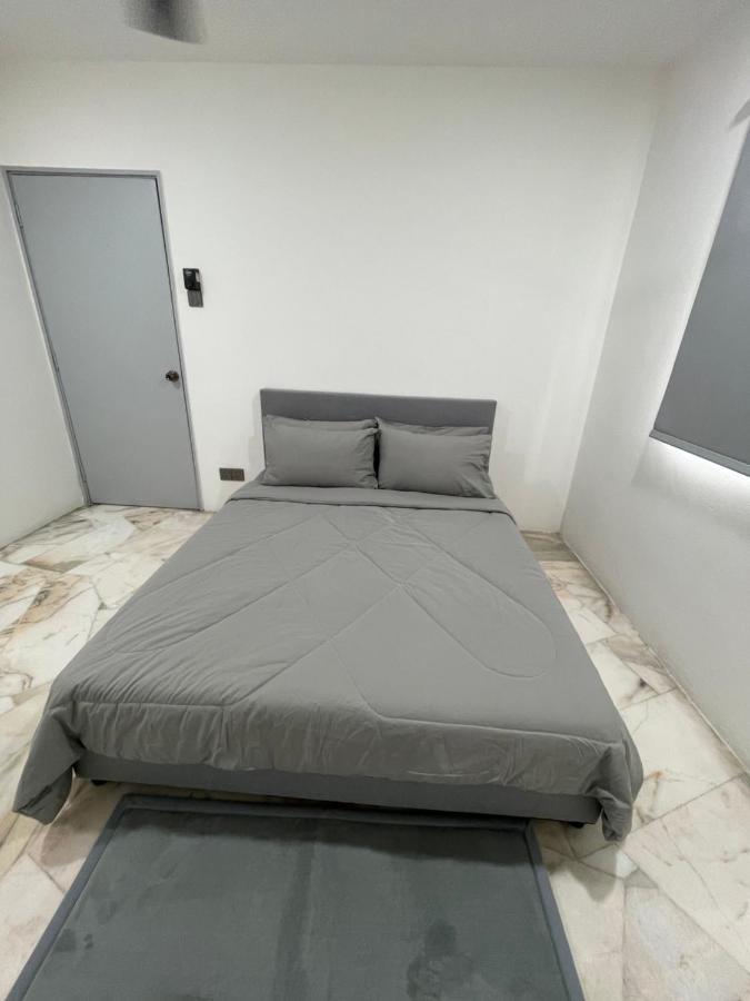 Minimalist In Setapak Pangsapuri